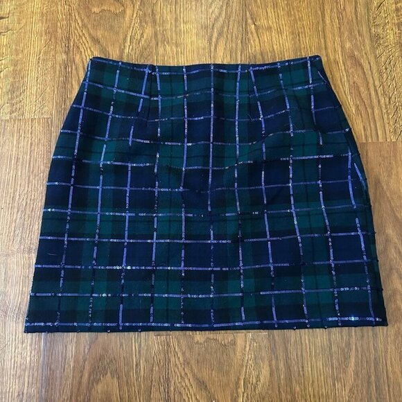 Vineyard Vines blackwatch holiday plaid sequin mini skirt - Picture 3 of 6